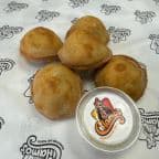 Best Pastelitos 5 unidades de del mismo relleno + salsa tártara / 5 units of the same filling + tartar sauce in Vineyard, UT